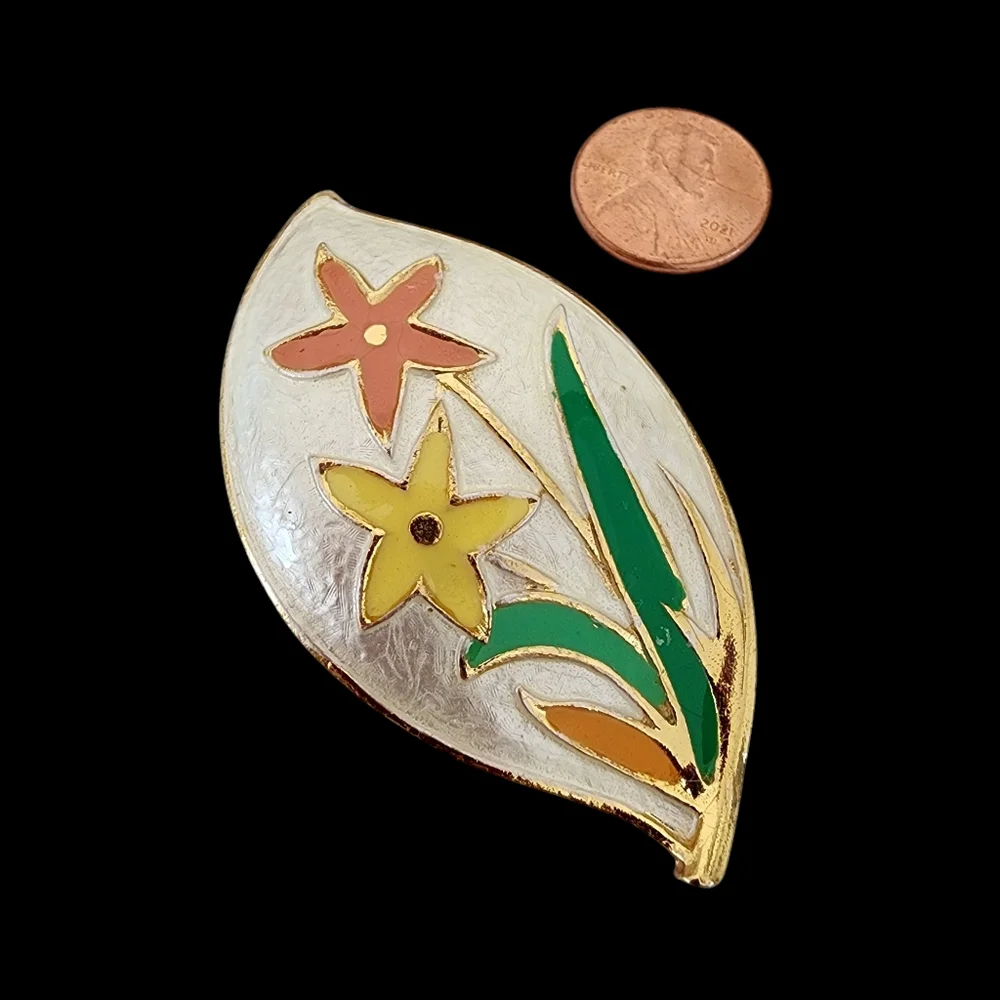 Park Lane vintage brooch pin pendant enamel flower brooch gold  A0252
